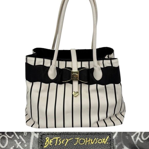 Betsey Johnson Large Black & White Striped Bow Tote Bag - Picture 1 of 10
